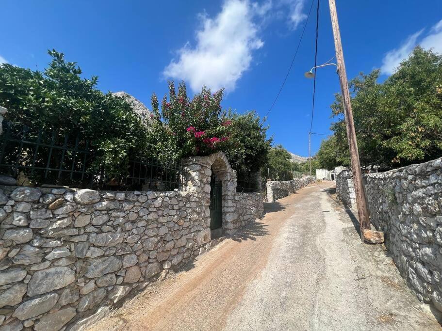 λαγκάδι μάνης Koita